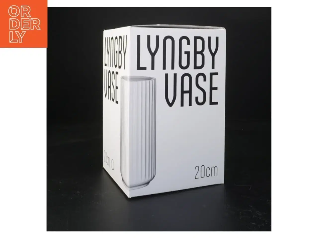 Billede 2 - Hvid porcelænsvase fra Lyngby (str. 20 cm)