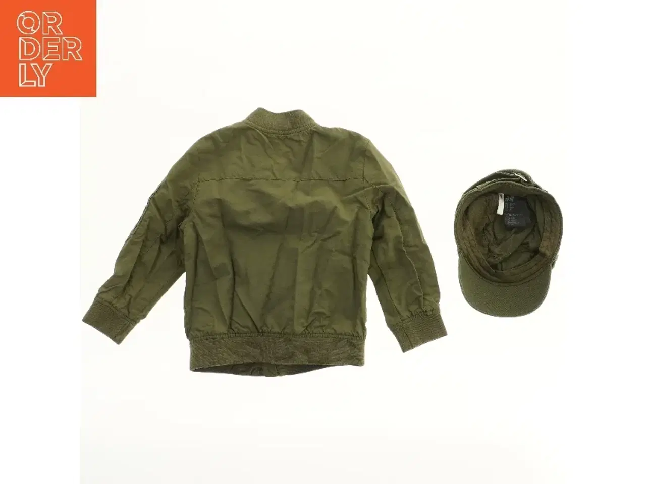 Billede 2 - Jakke og kasket fra H&M str. 104