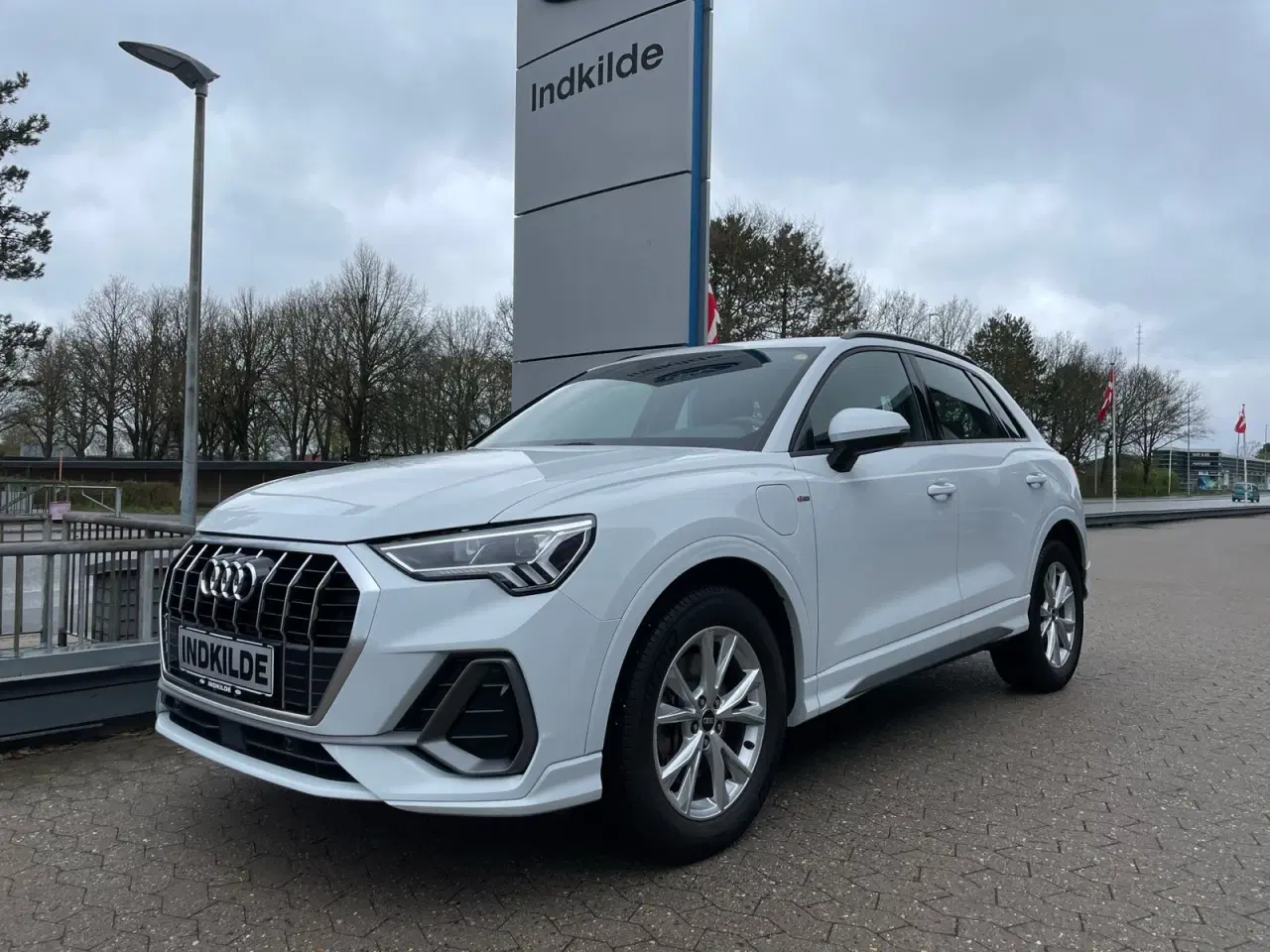 Billede 1 - Audi Q3 45 TFSi e S-line S-tr.