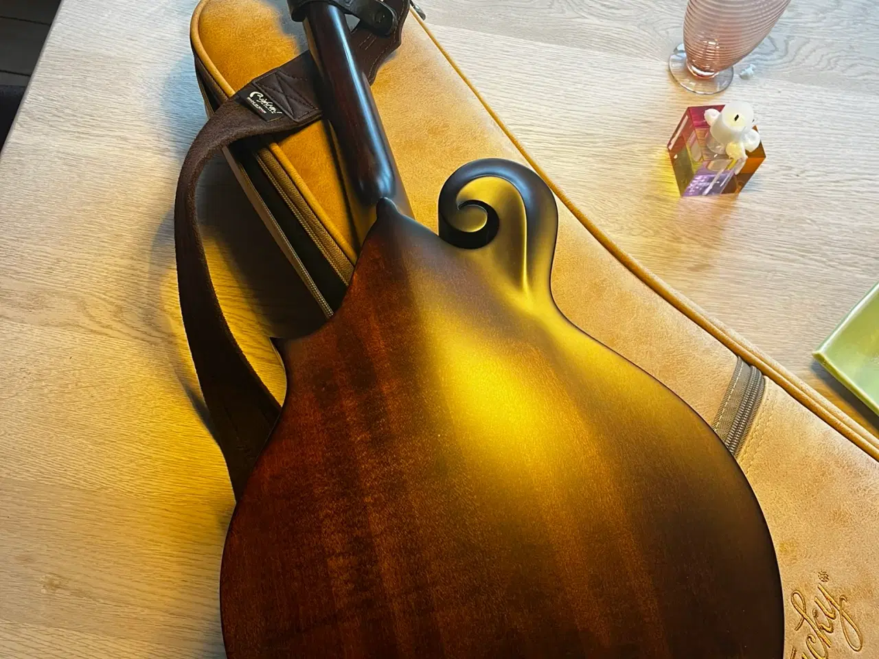 Billede 4 - mandolin Kentucky KM 606 sælges