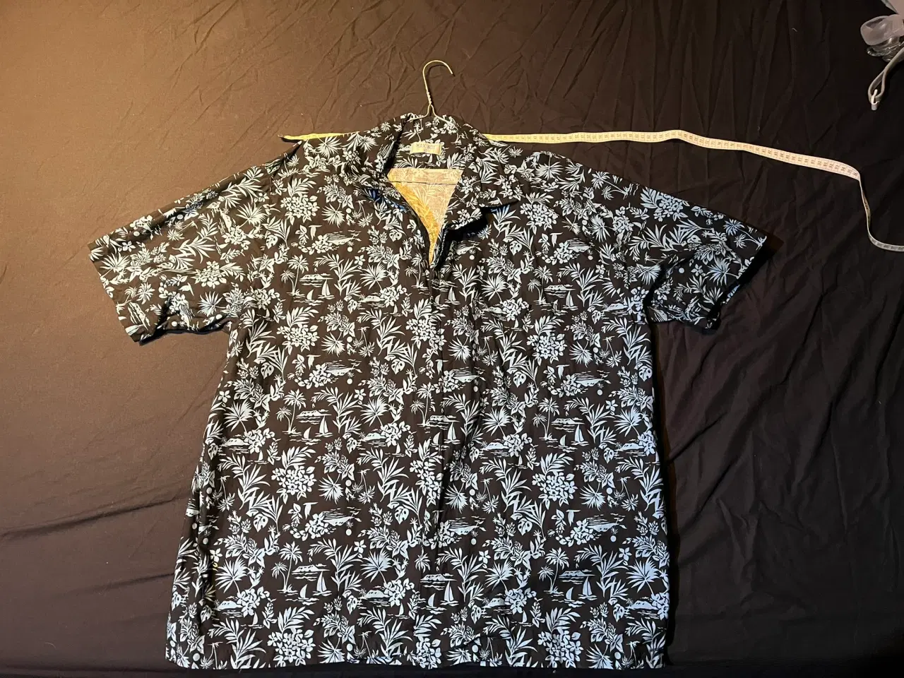 Billede 1 - MAX BOY Hawai skjorte, XL?