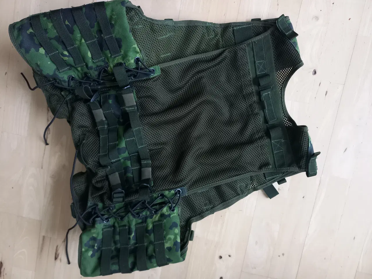 Billede 2 - Kampvest M/05 - M/84 - næsten som ny