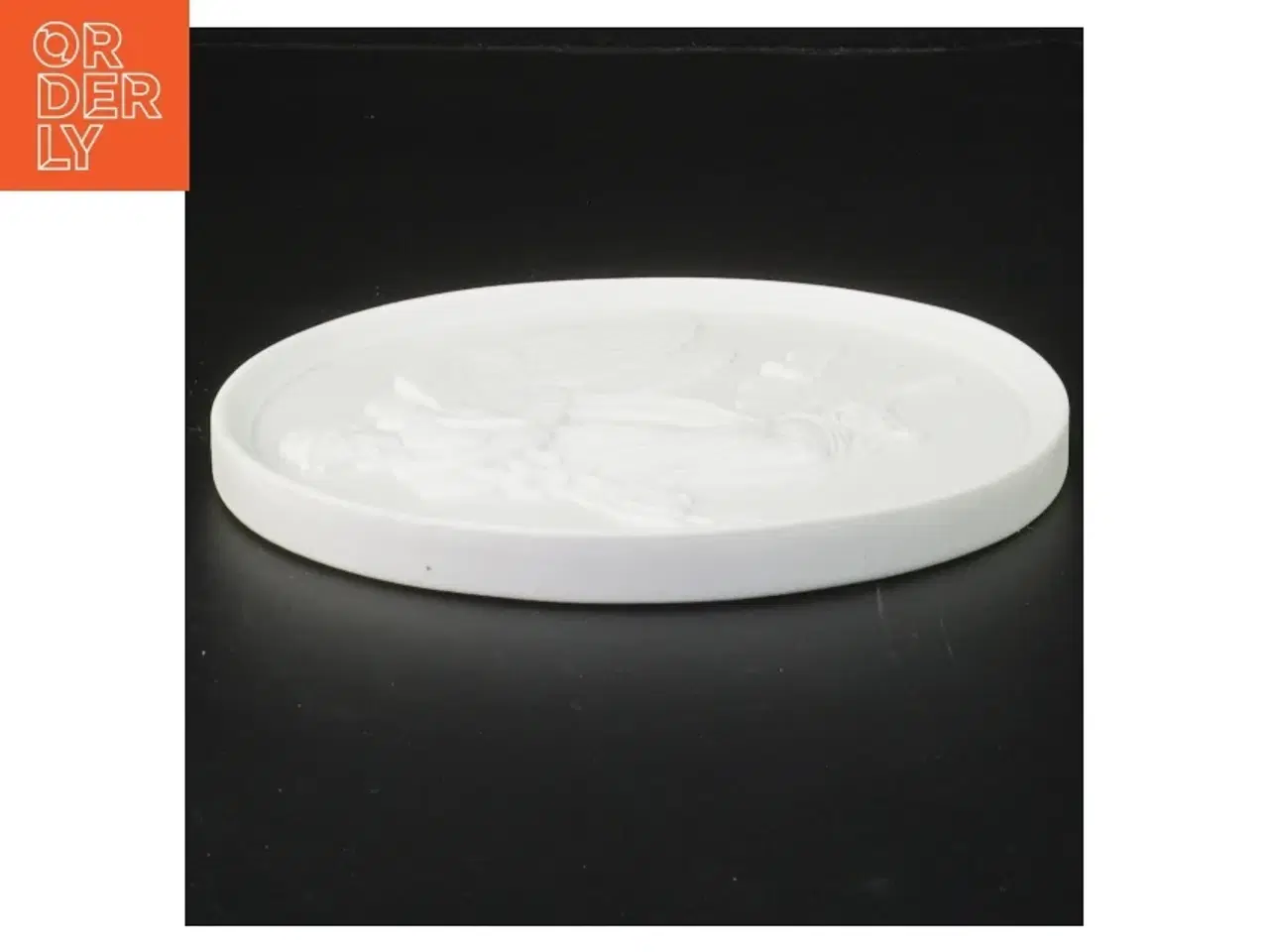 Billede 2 - Bing & Grøndal Platte . Dekorativ platte med engelmotiv fra B&G (str. Ø 15 cm)