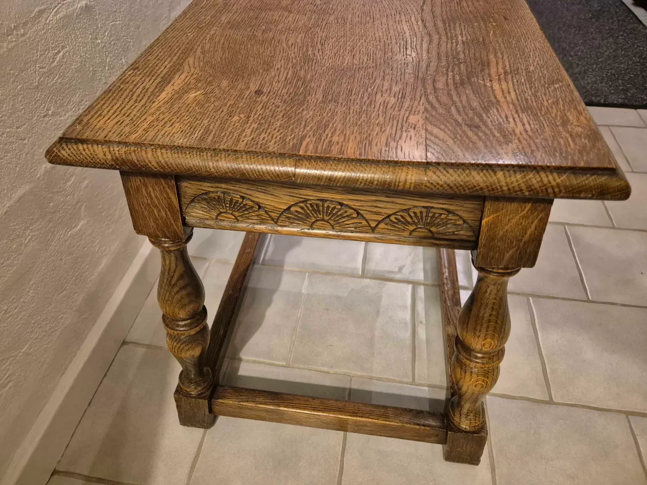 Billede 2 - Bord bord i massiv eg