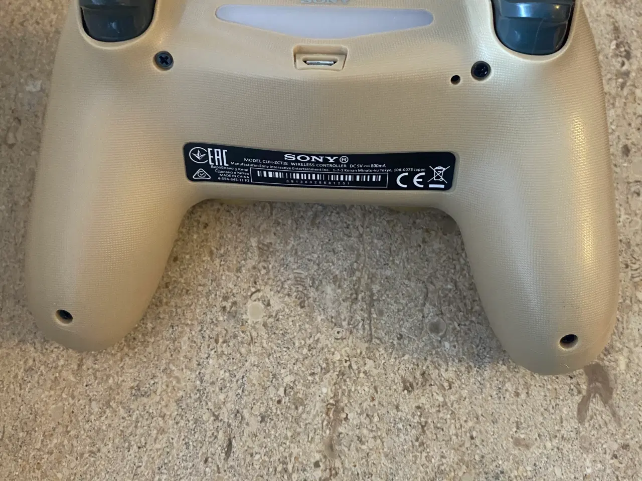 Billede 4 - Original Playstation 4 Controller GULD