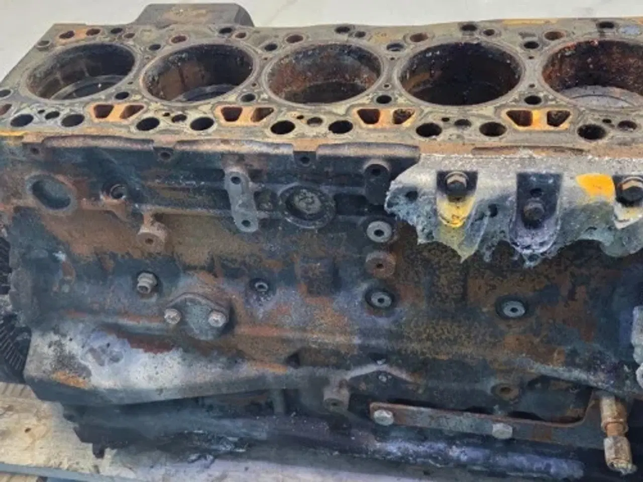 Billede 17 - Iveco F4DFE417L Motor 5801892494