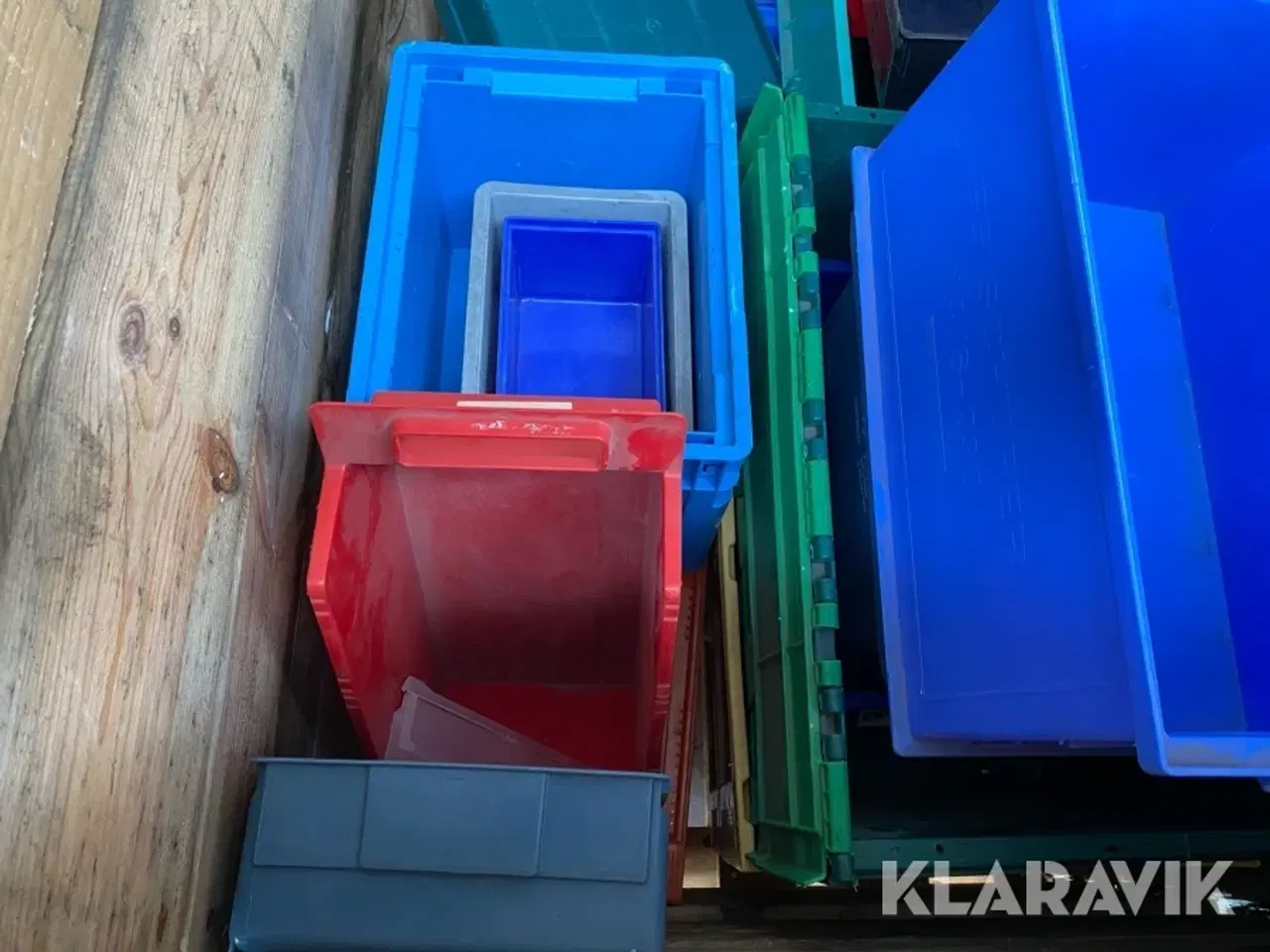 Billede 10 - Plastikkasser blandet