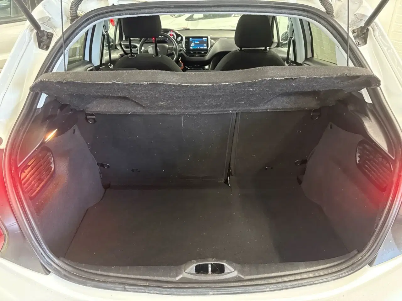 Billede 8 - Peugeot 208 1,6 BlueHDi Desire Sky 100HK 5d