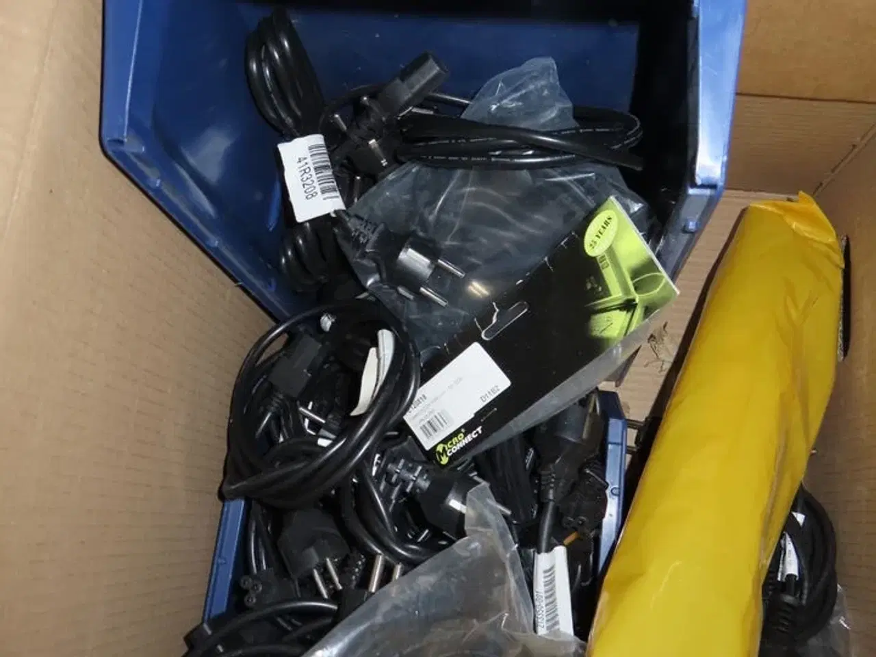 Billede 21 - Hel palle med overskud fra IT-afdeling (se beskrivelse) Kan ikke sendes!