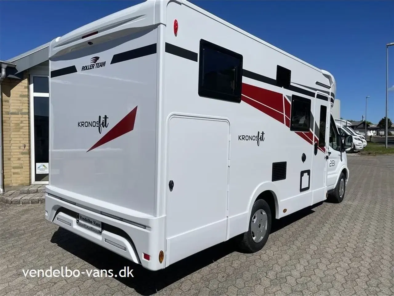 Billede 3 - 2025 - Rollerteam Kronos 281 TL FIT   Enkeltsenge og stor garage - kun 6,69 M lang - kun 2,15 M bred - kun 2,85 M høj