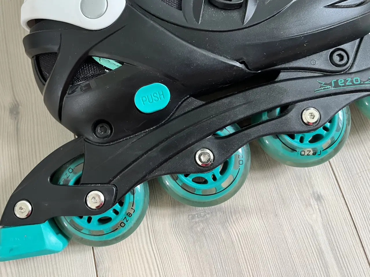 Billede 7 - Inliners, Rulleskøjter, Rezo, Justerbar, Str 36-40