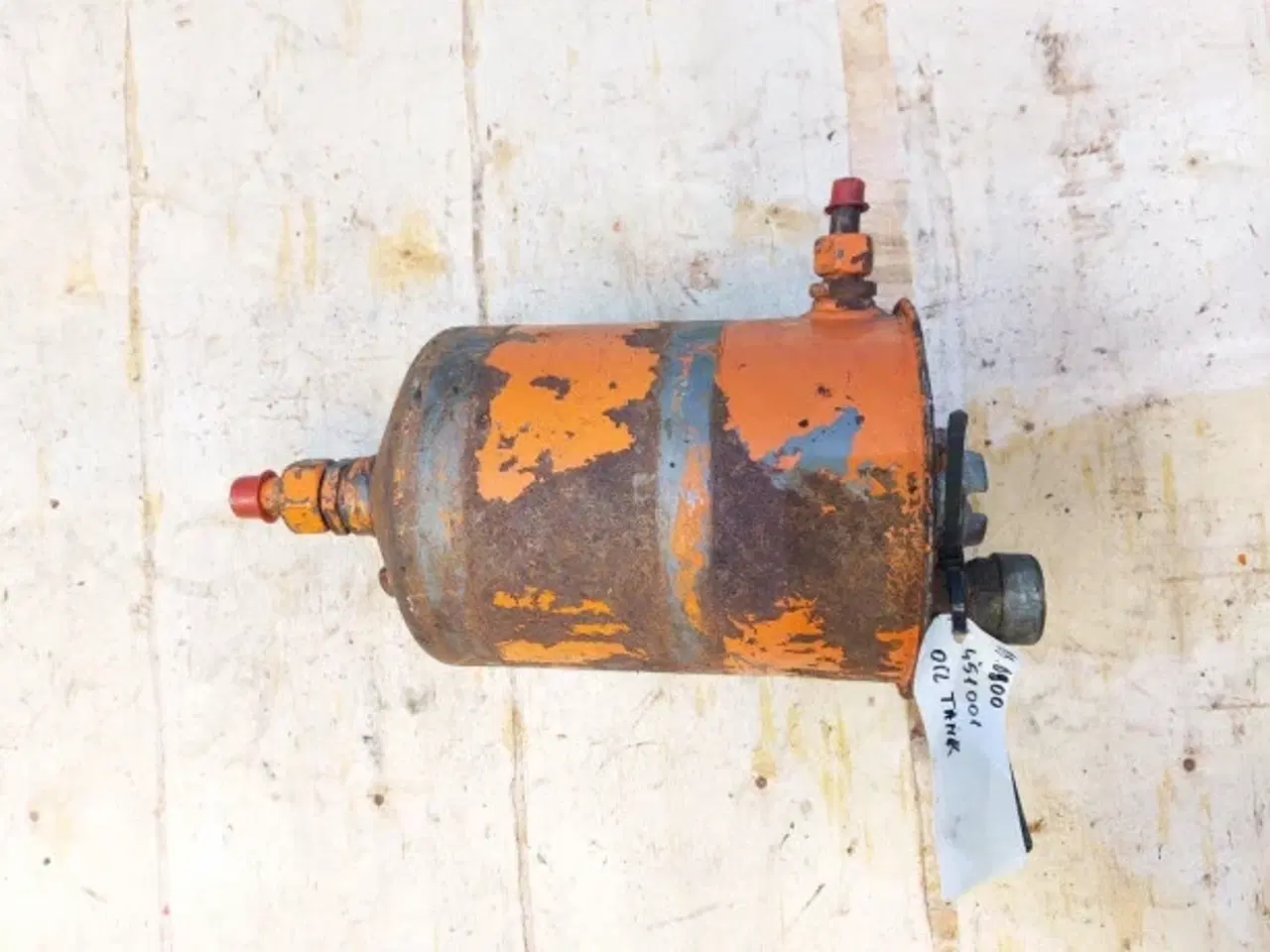 Billede 6 - Dronningborg D900 OIietank 451001