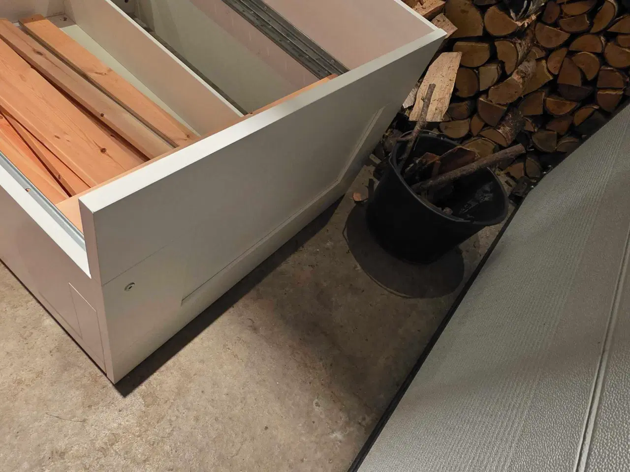 Billede 3 - Udtræksseng Ikea Brimnes
