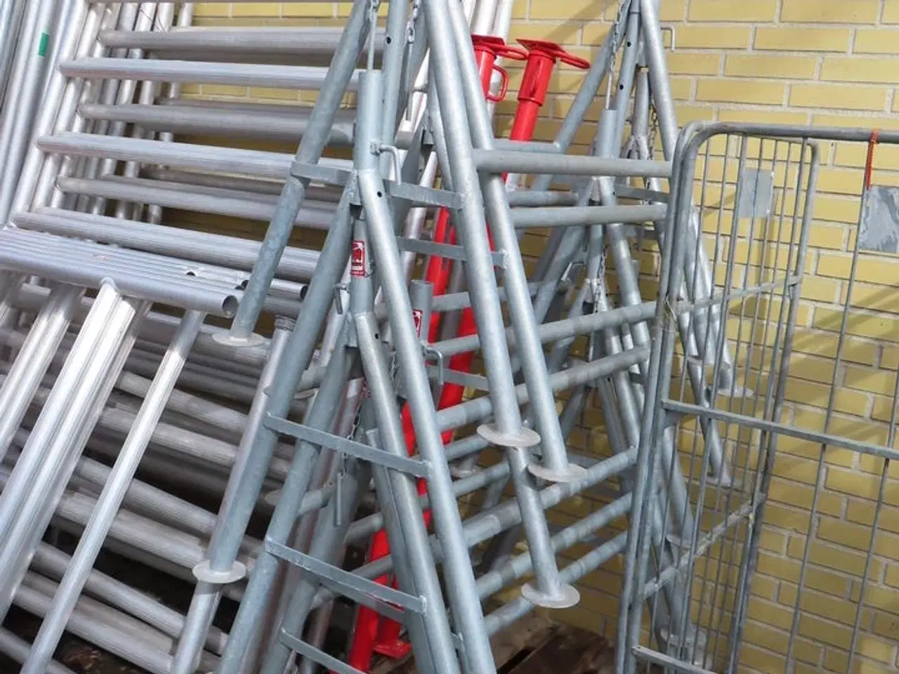 Billede 1 - Bukkestillads