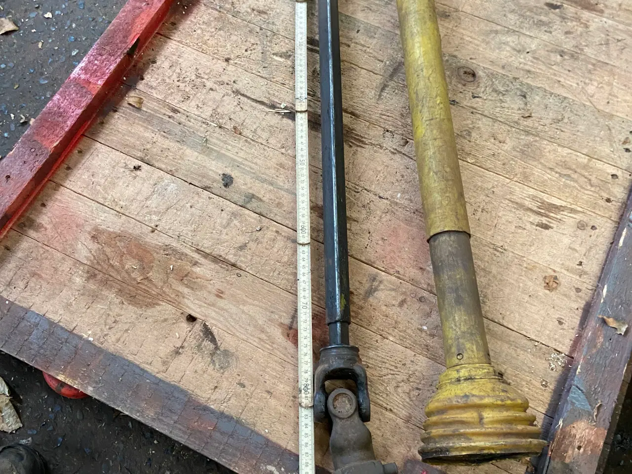 Billede 1 - PTO aksel til lille grå Ferguson.