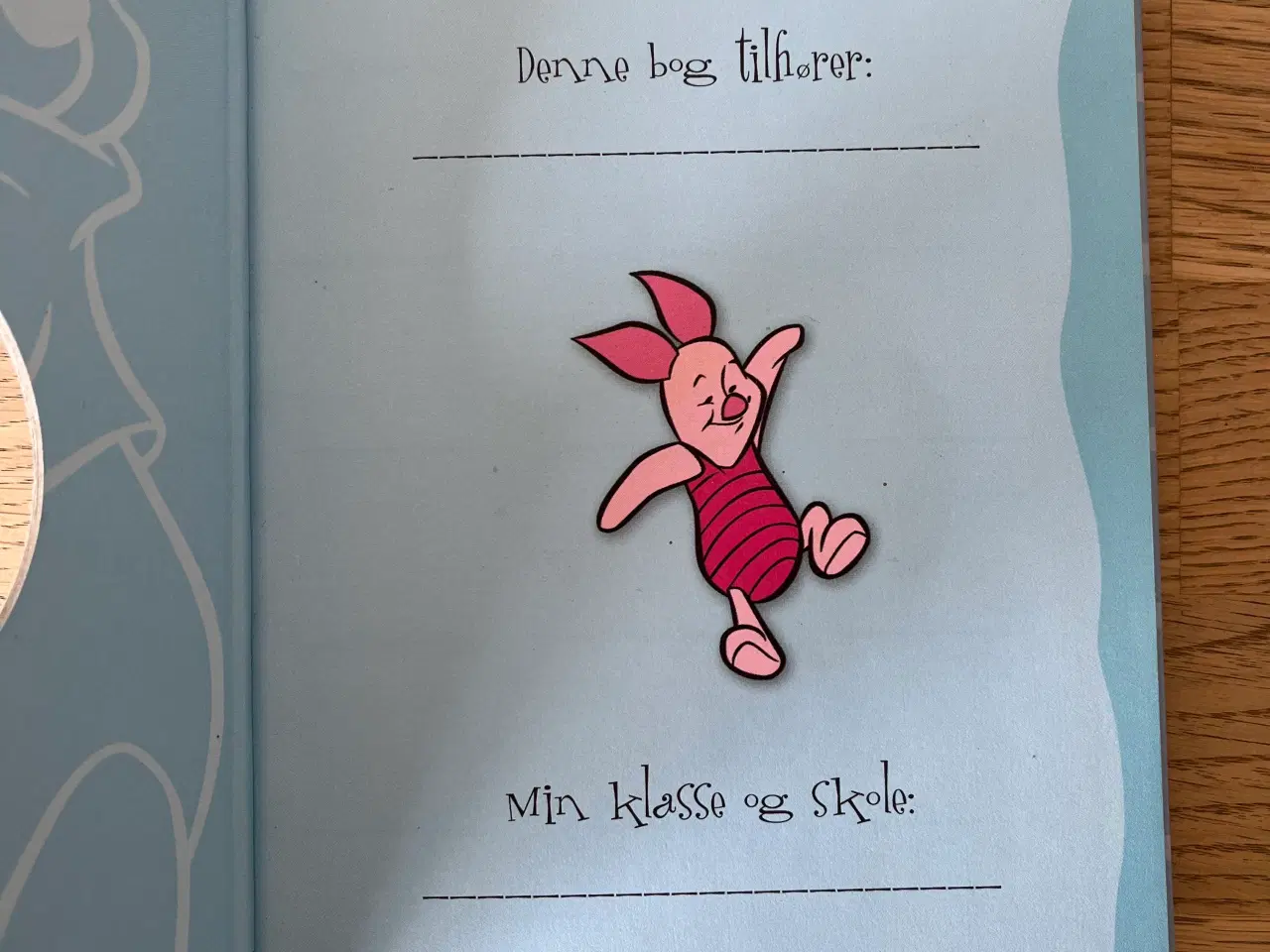 Billede 2 - Peter Plys - Min første skoledagbog