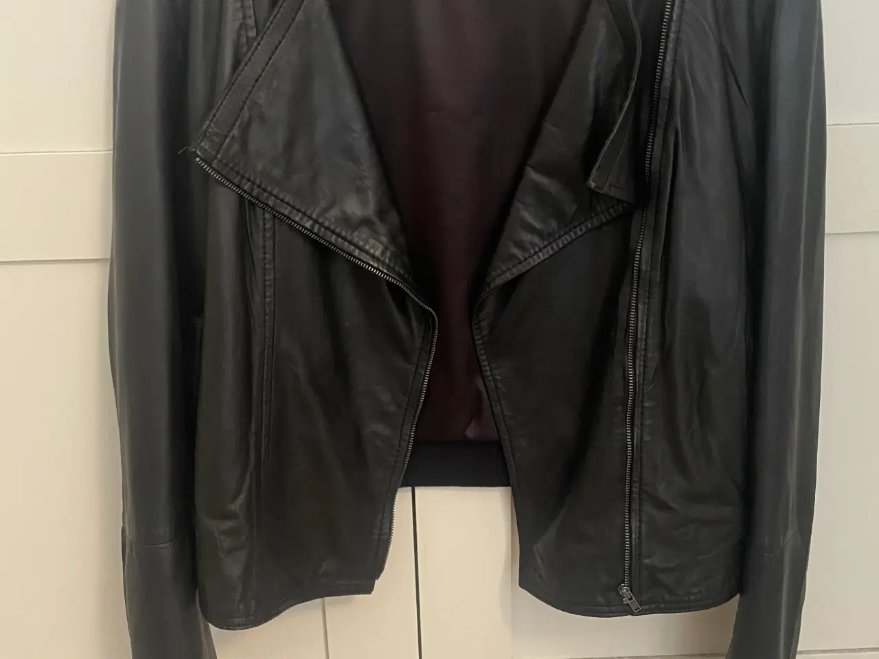 Billede 1 - Lækker Truly lammeskinds jakke