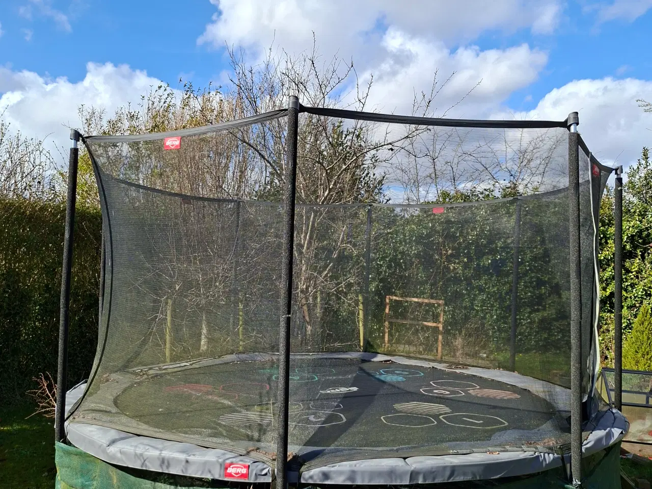 Billede 1 - Trampolin Berg Favorit 430 med spil på hoppedug