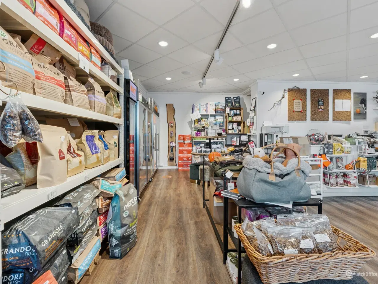 Billede 4 - Flot butik med bred facade på Ordrupvej