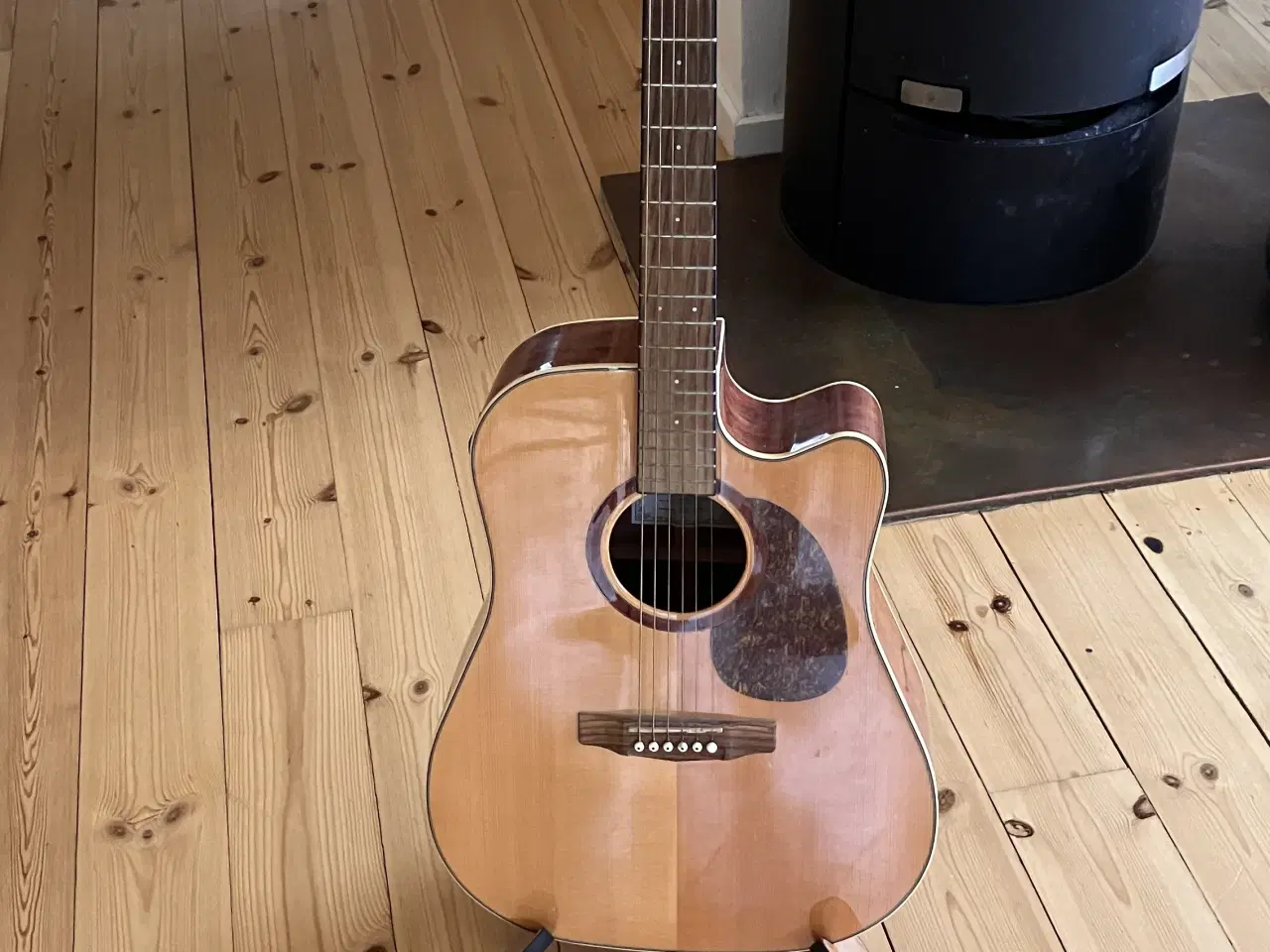 Billede 1 - Halv akustisk Cort Model MR710F QB NAT