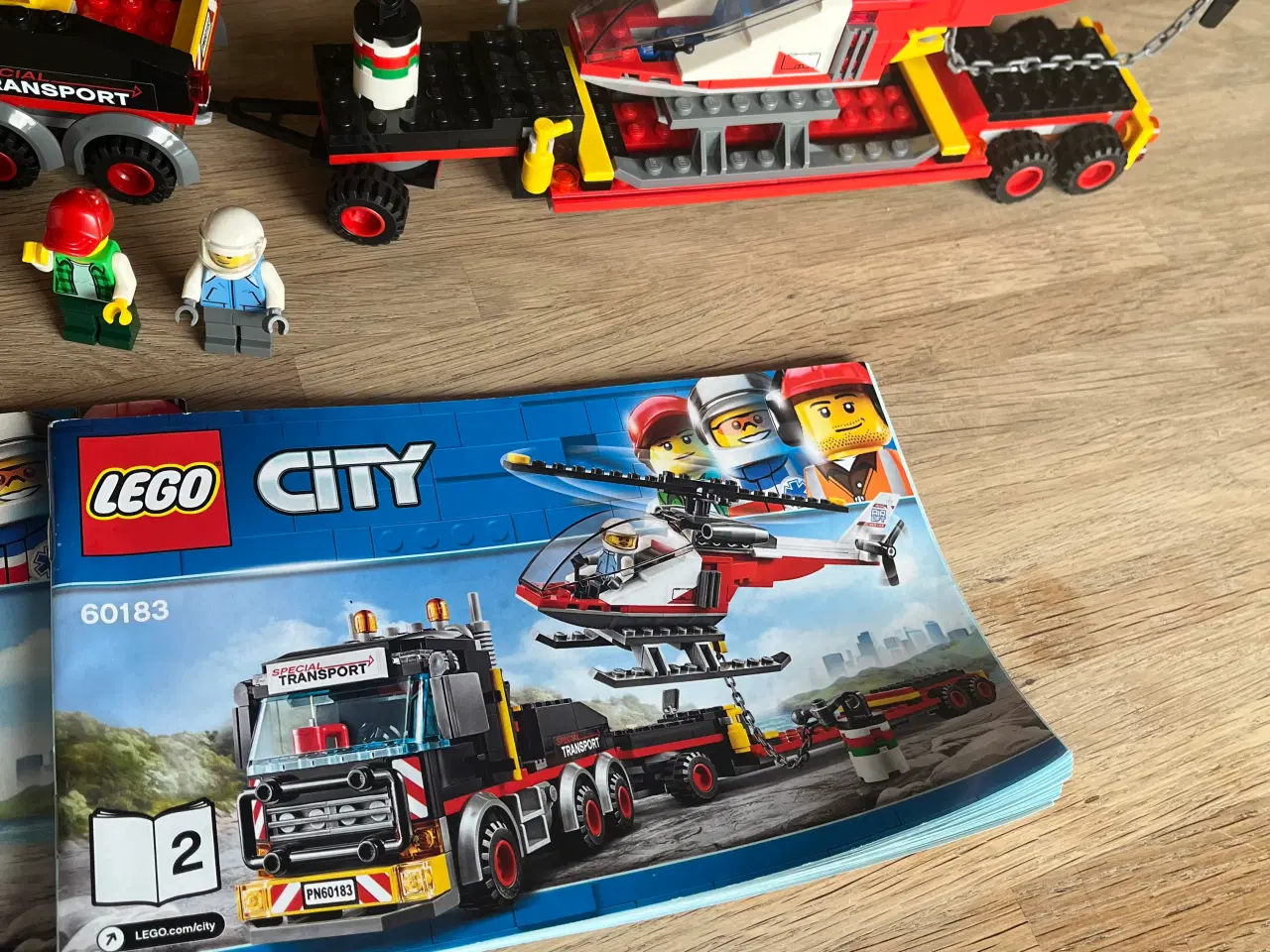 Billede 3 - Lego 60183 transporter til tung gods og helikopter