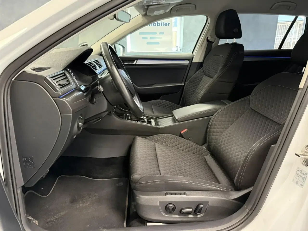 Billede 24 - Skoda Superb Combi 2,0 TDI Style DSG 190HK Stc 6g Aut.
