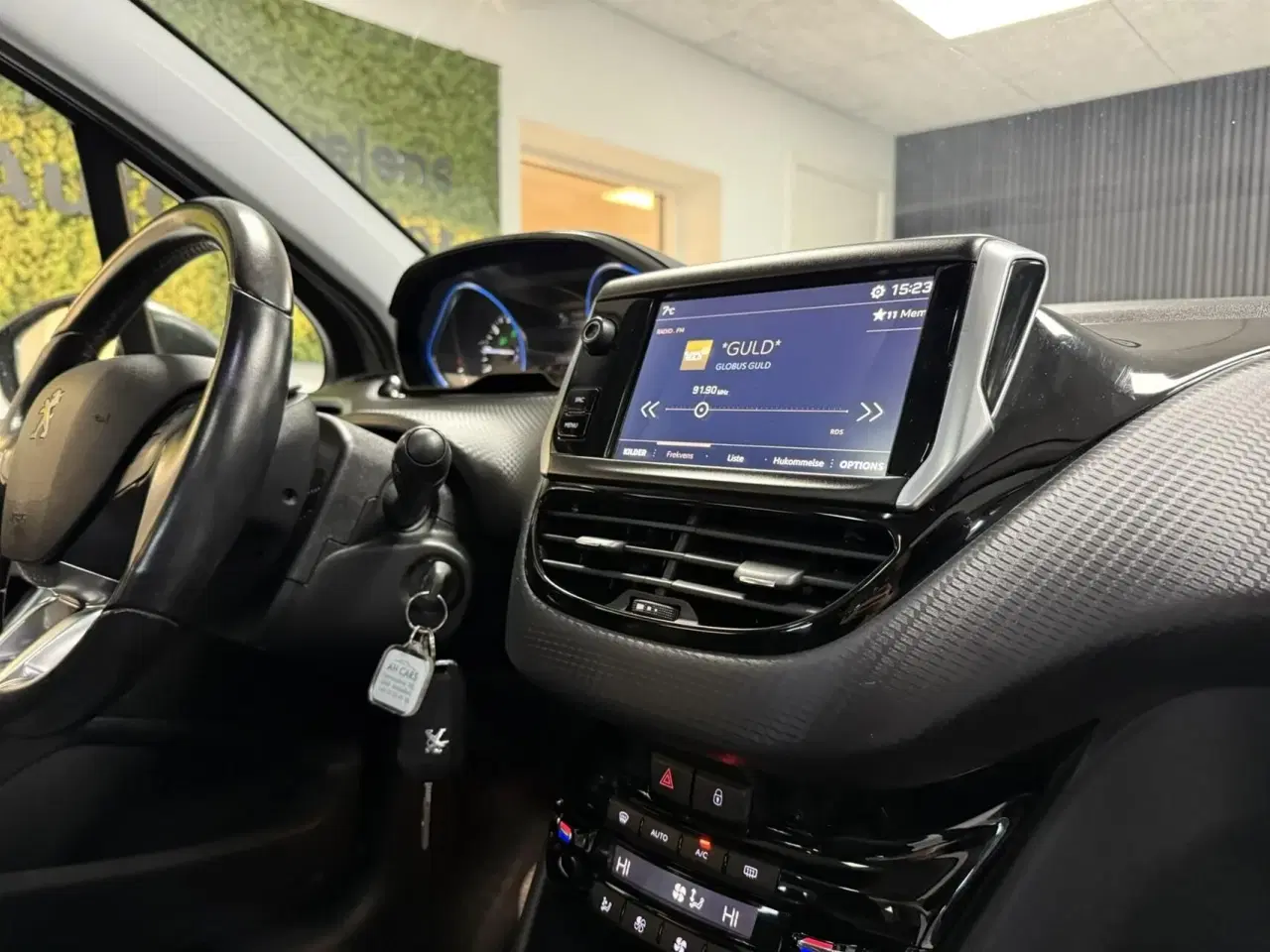 Billede 8 - Peugeot 2008 1,2 PureTech Exclusive Plus 130HK 5d 6g