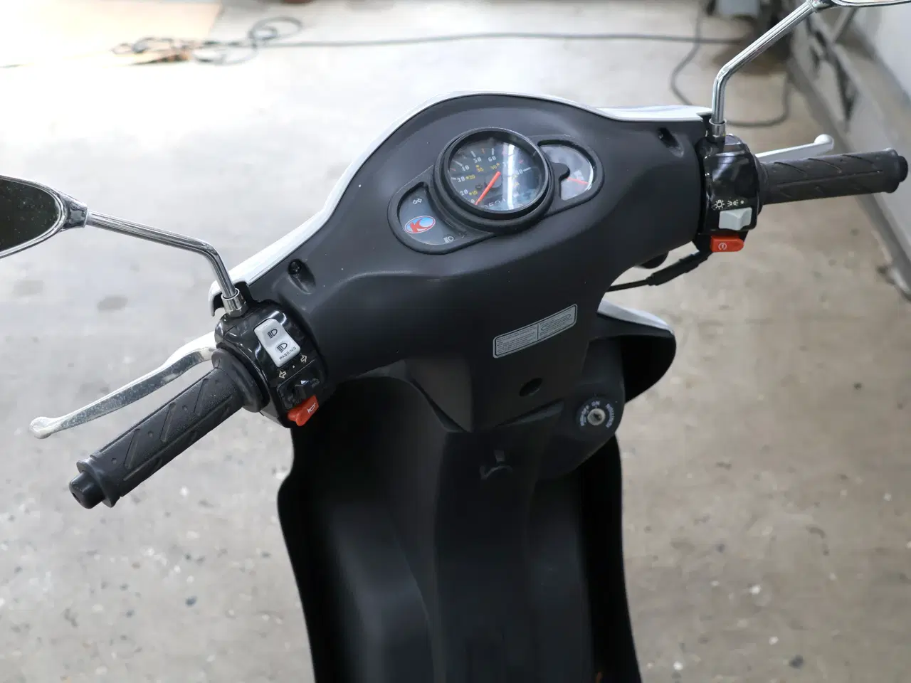 Billede 6 - Kymco Gility50 årg 2016. lille knallert