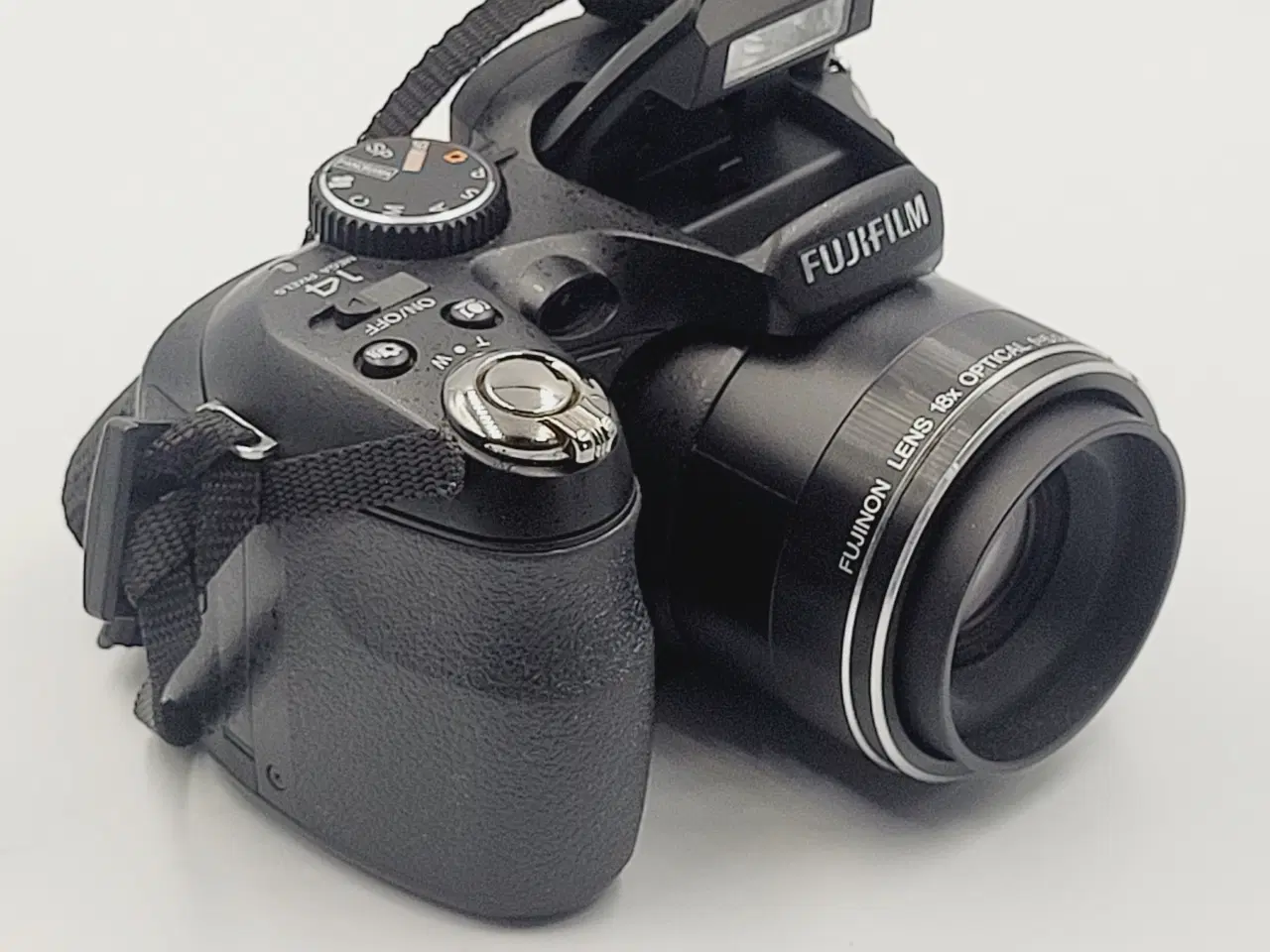 Billede 3 - ⭐️· DIGITALKAMERA: 📸 Fujifilm FinePix S2950 