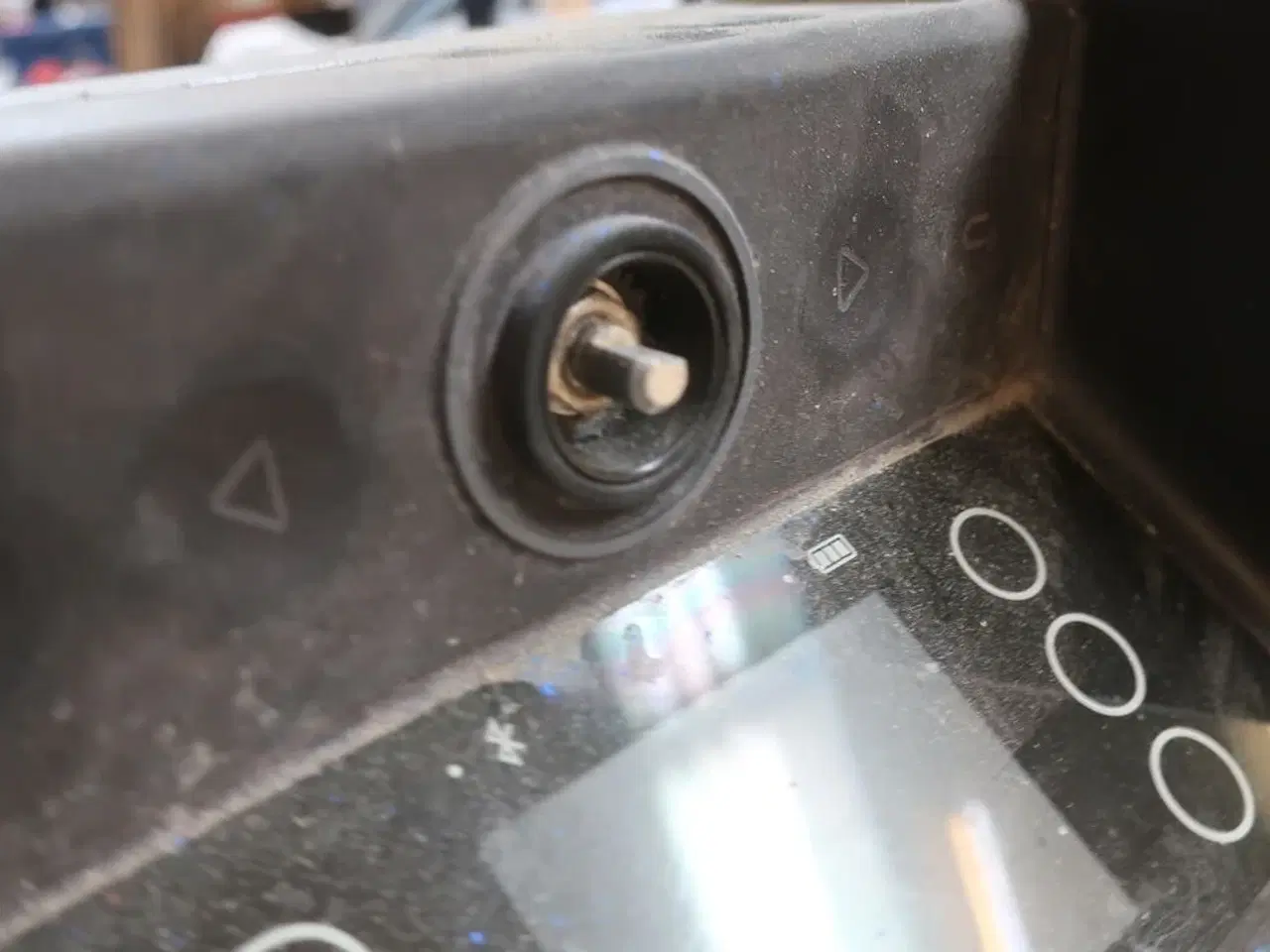 Billede 2 - Radio med lader DEWALT DWST-81078-QW