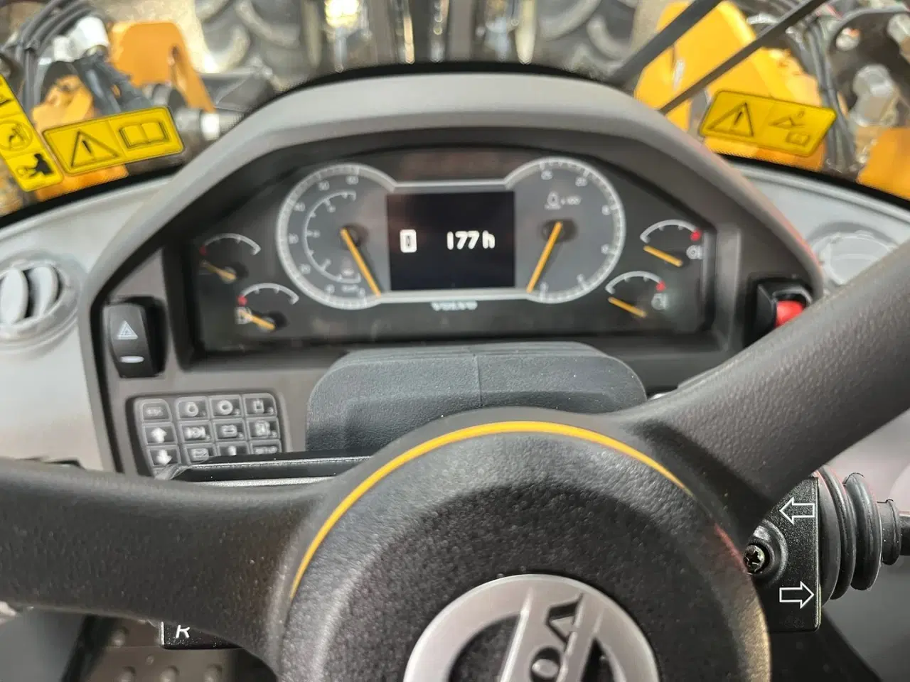 Billede 3 - Volvo L90H H2 Dansk-Maskine med CDC, BSS, Lock-UP, 650mm hjul & centralsmørring