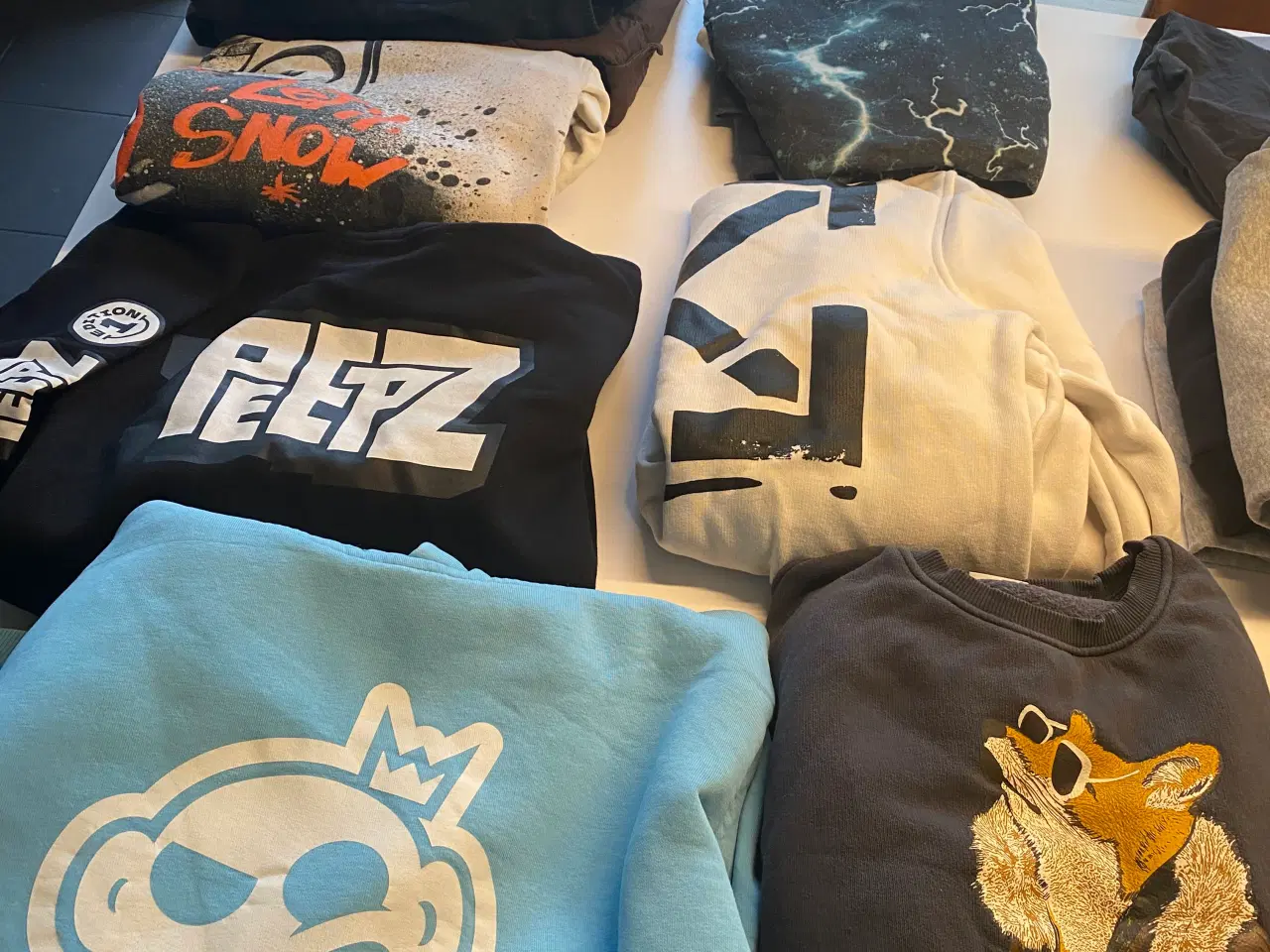 Billede 4 - Kæmpe tøjpakke 25 dele