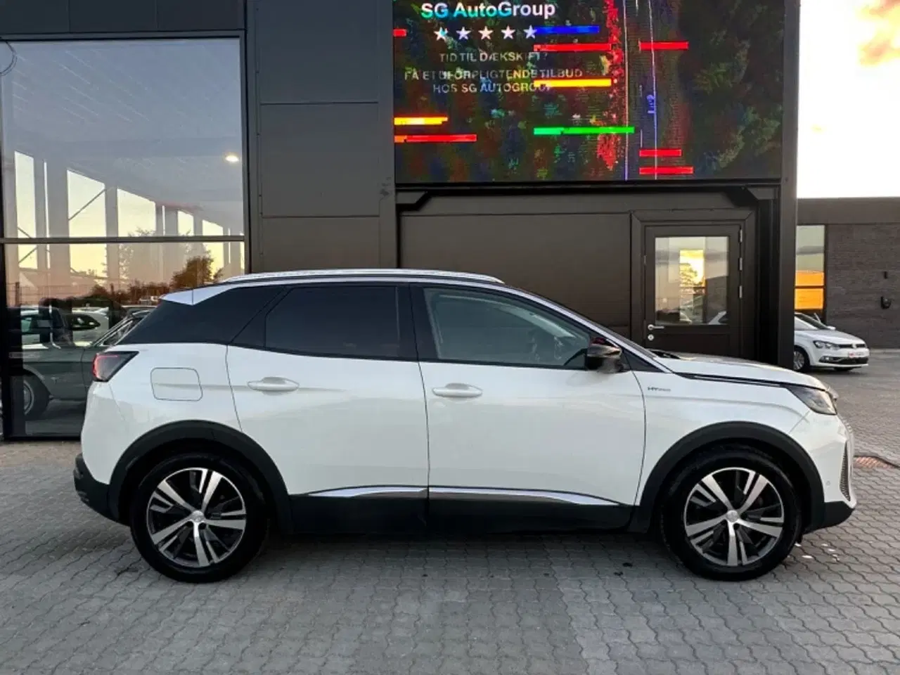 Billede 2 - Peugeot 3008 1,6 Hybrid First Selection EAT8