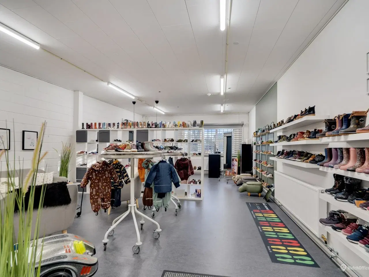 Billede 8 - Pæn industriejendom med gode udvidelsesmuligheder og mange ampere!