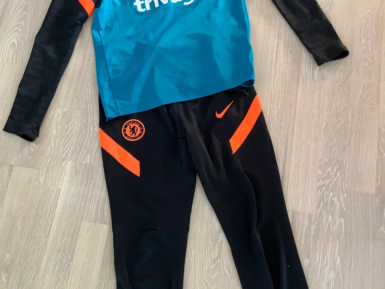 Billede 1 - Chelsea sæt, Nike