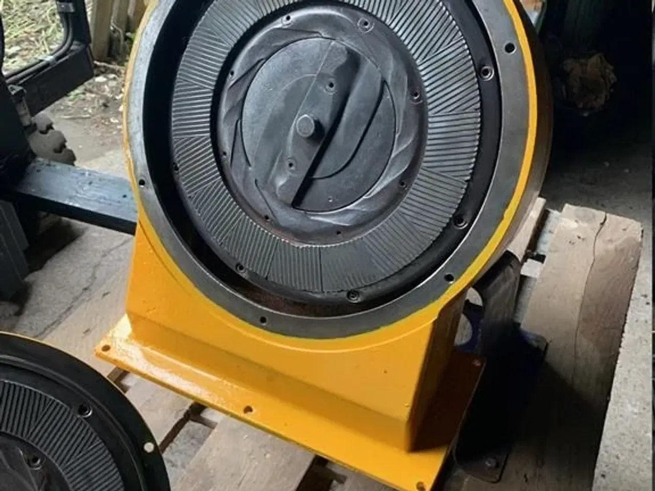 Billede 2 - Skiold SK2500 Skivemølle  aut. med 7,5 kW E-Motor