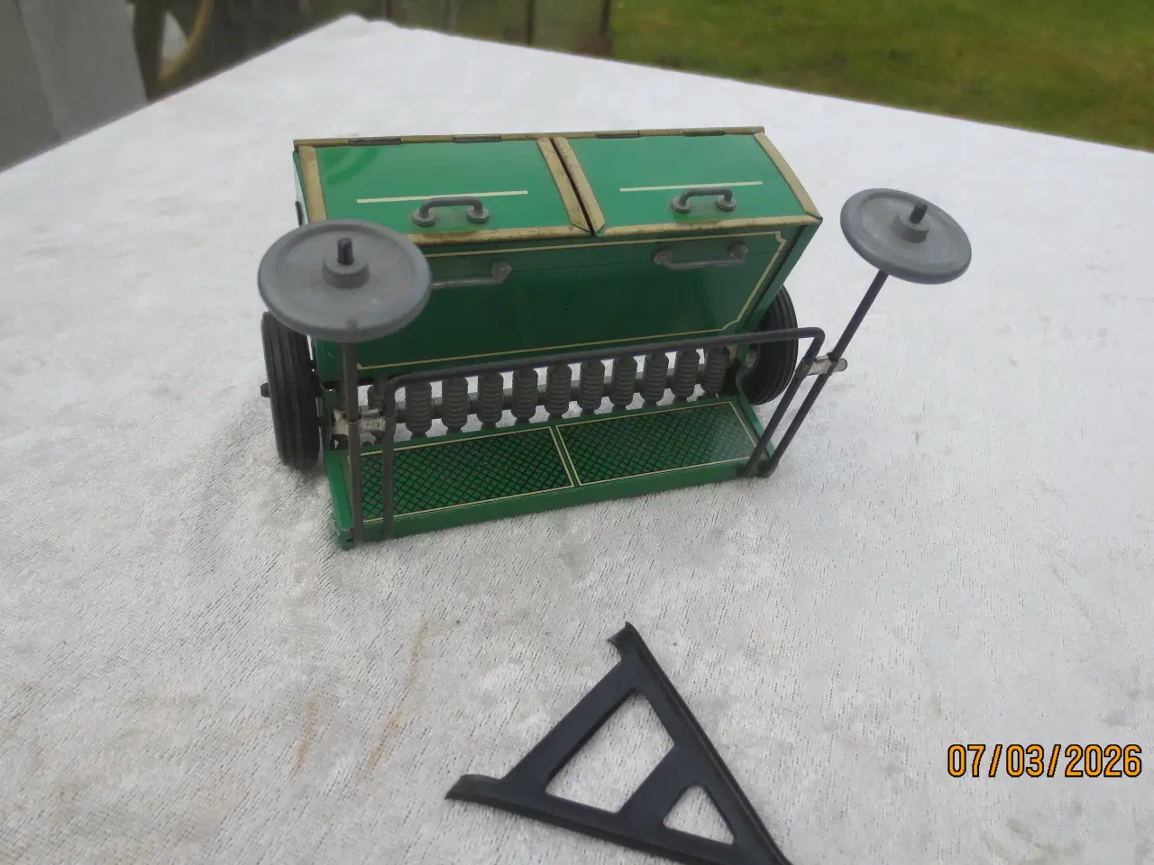 Billede 7 - 1 stk Retro Model Traktor John Deere 3120 