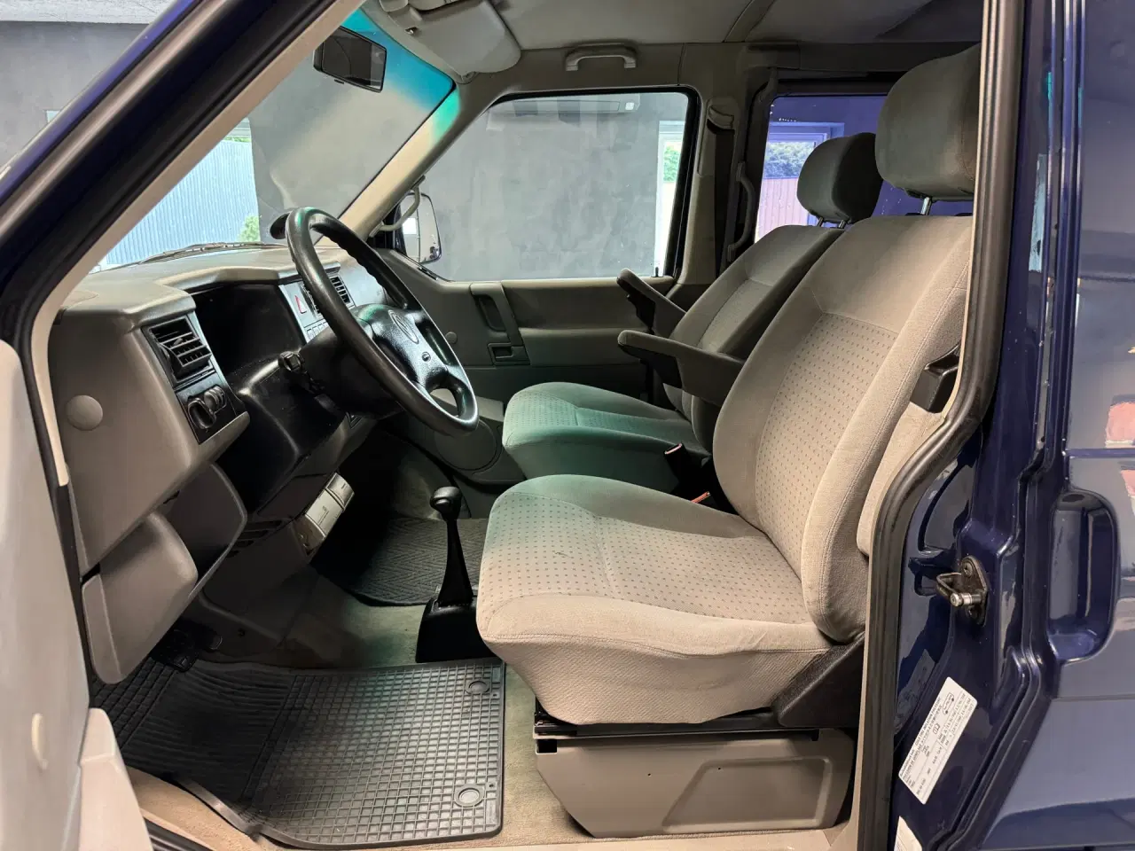 Billede 5 - VW Caravelle TDI 102HK