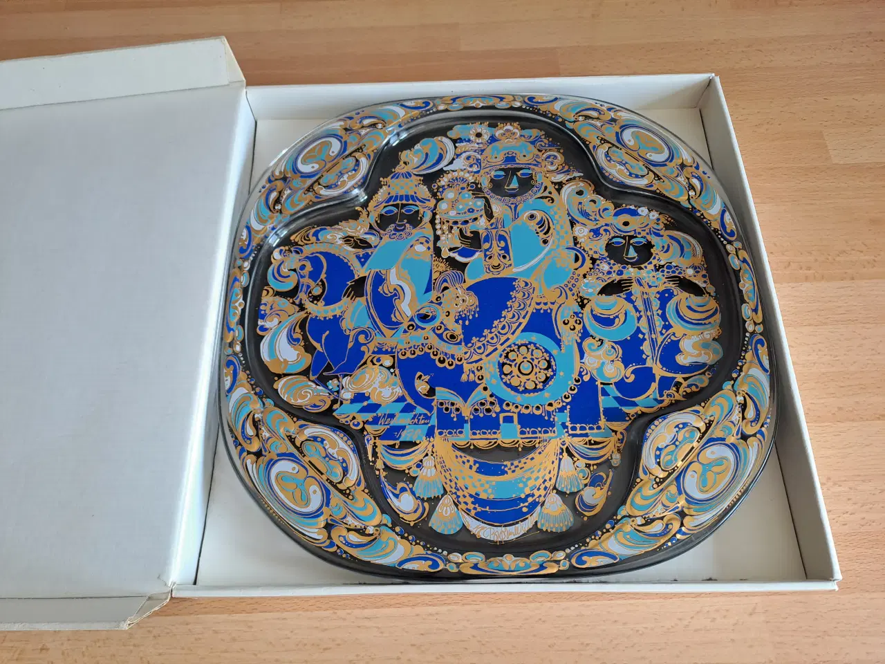 Billede 1 - 4 stk. Bjørn Wiinblad glas platter