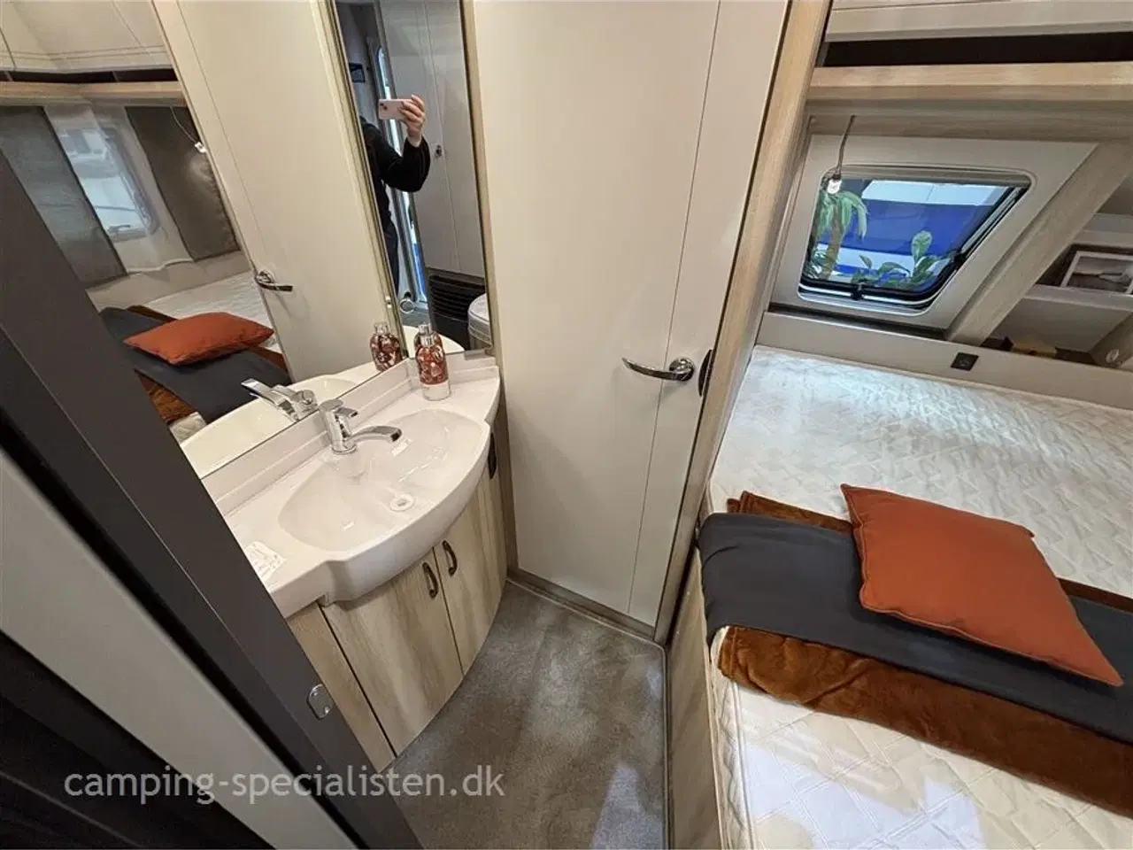 Billede 6 - 2026 - Hobby De Luxe 460 UFe   2026 Hobby De Luxe 460 UFe DK LINE - se den senere hos Camping-Specialisten.dk