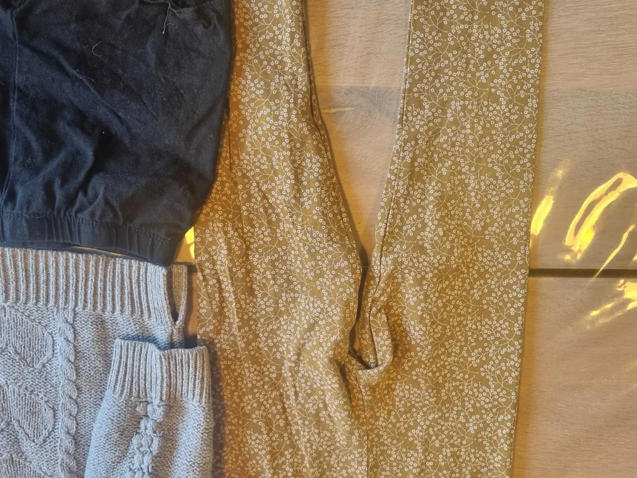 Billede 4 - Børnetøj str 92