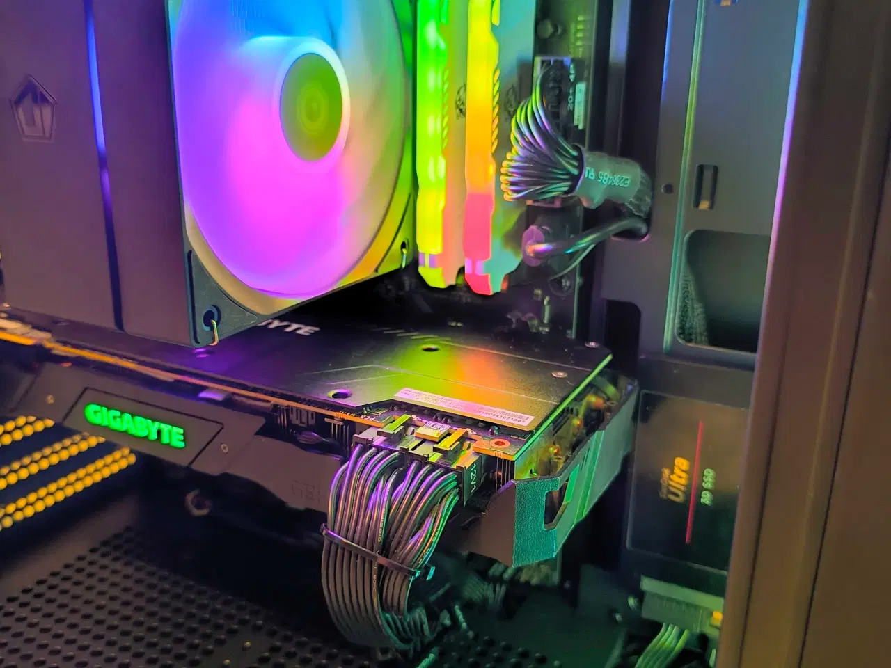 Billede 3 - Gaming PC, RTX 2080 Ti, Ryzen 5600X, 32GB ARGB RAM