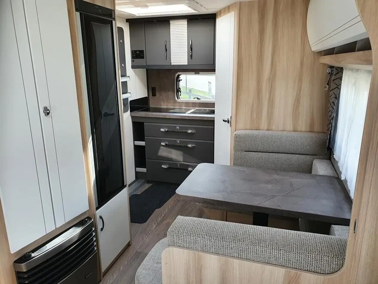 Billede 4 - Campingvogn - Hobby de luxe 460 SFf 2024 NY