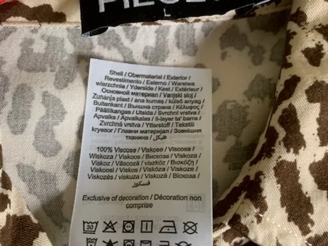 Billede 7 - Jakke / blazer og skjorte str. L Samlet pris 60 kr