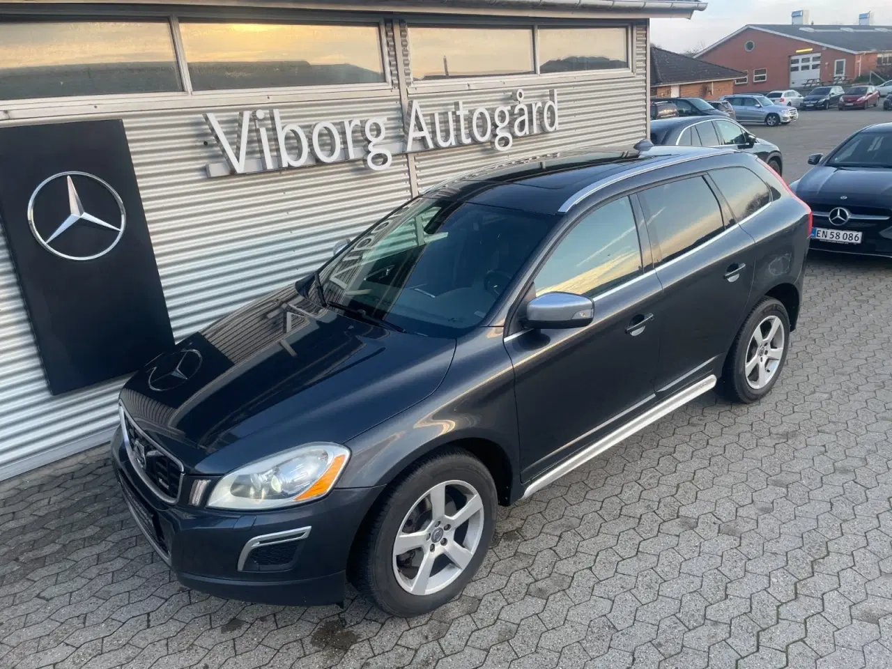 Billede 4 - Volvo XC60 2,4 D4 163 R-Design aut. AWD