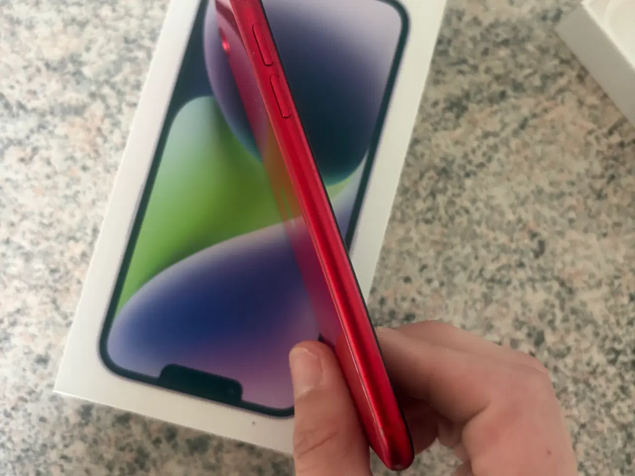Billede 4 - Iphone SE til salg 