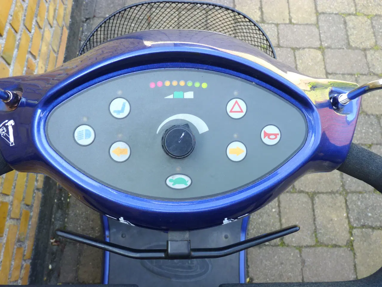 Billede 7 - El scooter Invacare med gode batterier.