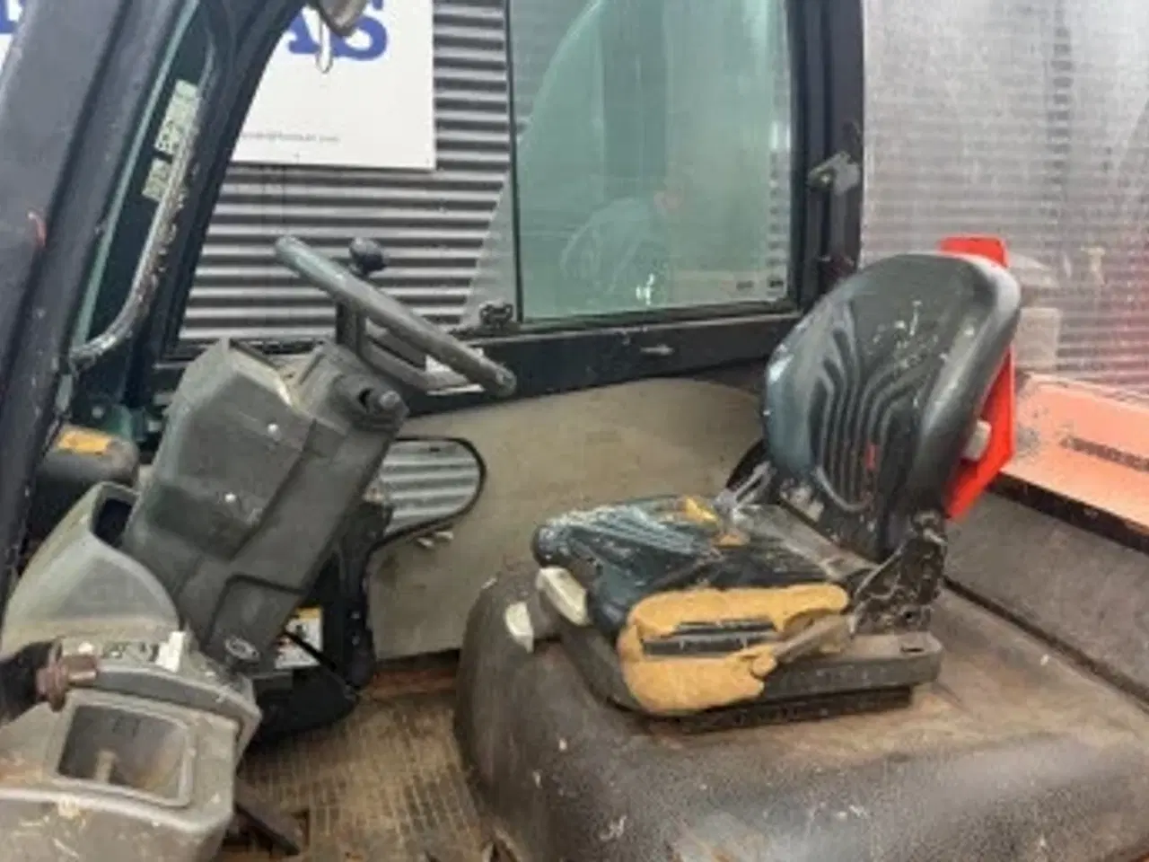 Billede 6 - Gaffeltruck med friløft