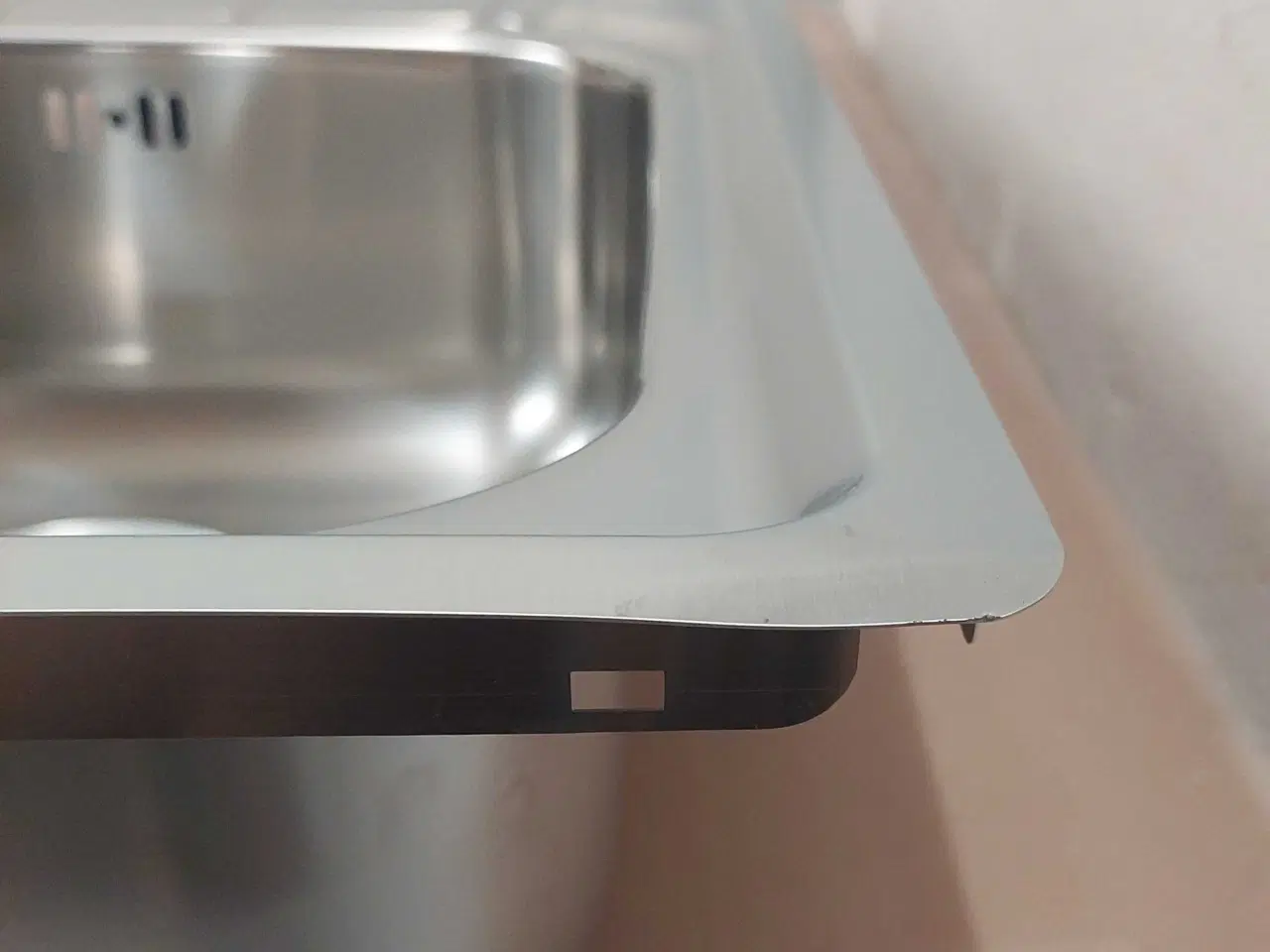 Billede 10 - Køkkenvask med bakke.  Grohe 100 x 50 cm. Ubrugt 