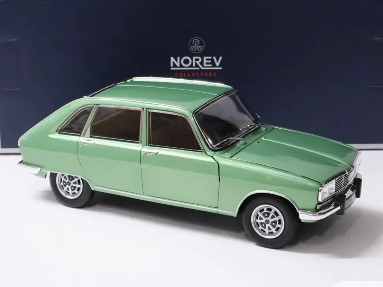 Billede 2 - 1:18 Renault 16 TX 1975